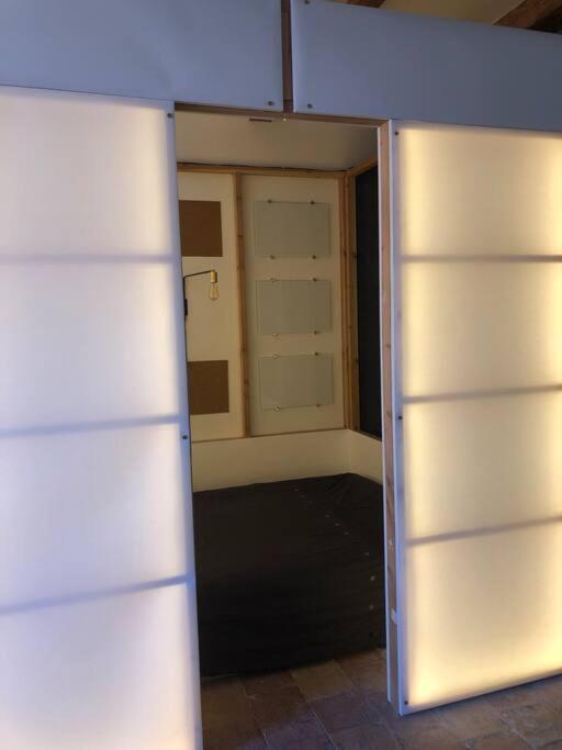 Heart Of Marseille, Loft Atypical & Spacious , Perfect For Couple And Couple With 1 Small Kid, Perfect For 2 Friends Esterno foto